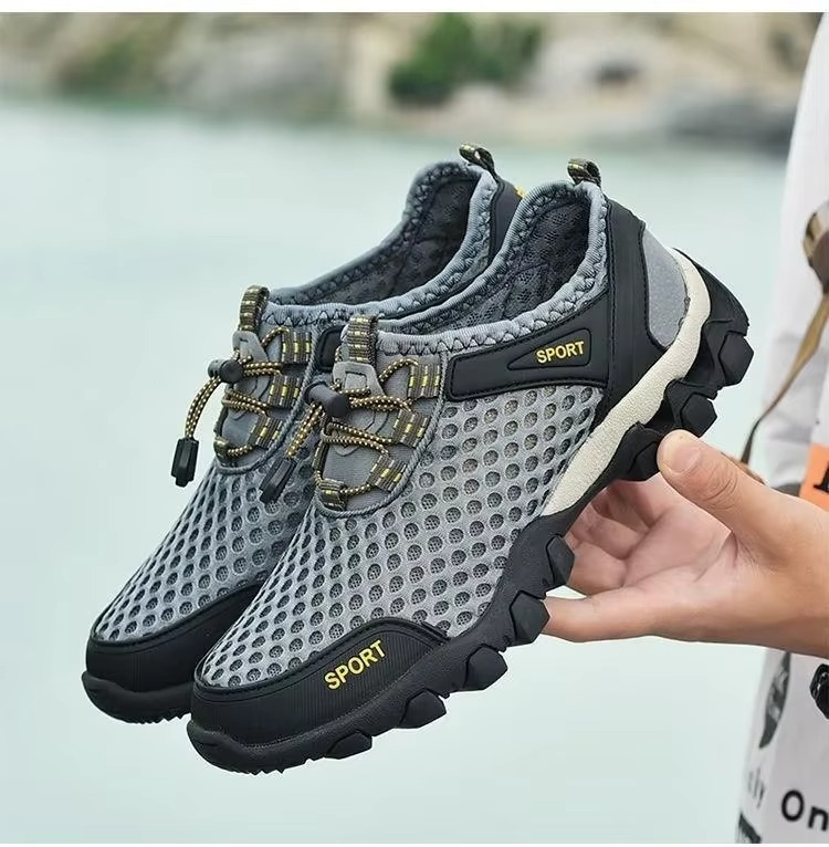 Pyke Orthopedic Sneakers